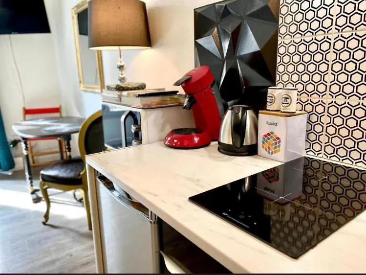 Apartamento A 2 Pas De La Plage - Centre - Wifi - Climatisation - Tram Niza