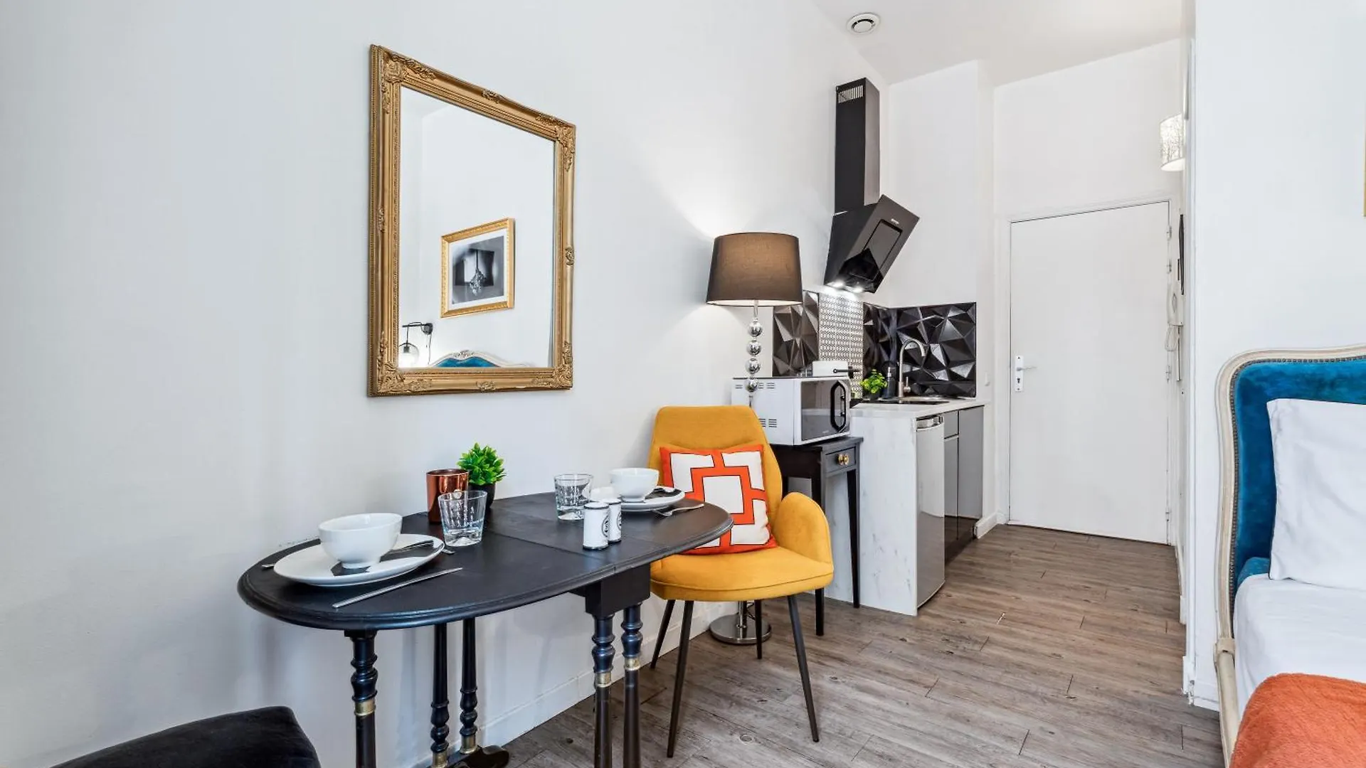Apartment A 2 Pas De La Plage - Centre - Wifi - Climatisation - Tram Nice
