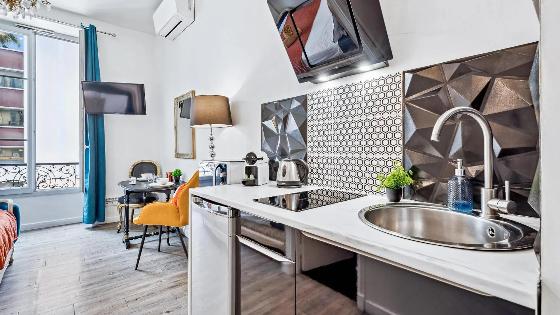 Apartment A 2 Pas De La Plage - Centre - Wifi - Climatisation - Tram Nice